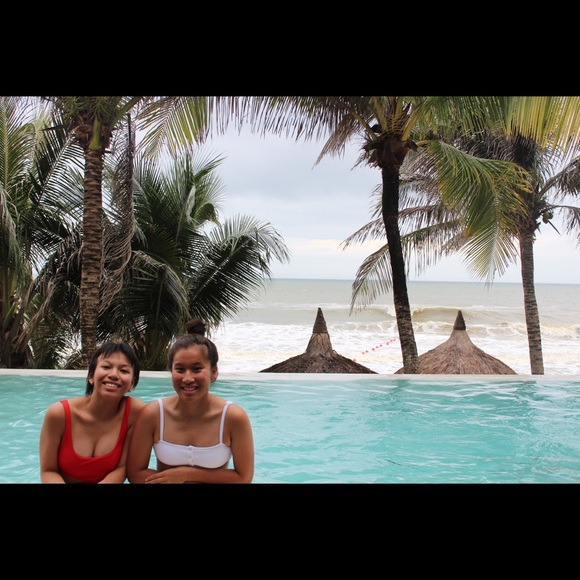 Meet your Posher, Erin - Picture 4 of 4